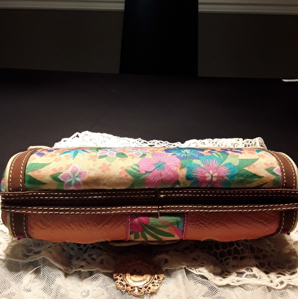 HP!!⚡MARY FRANCES HANDBAG / PURSE ⚡5/20/18 - Picture 3 of 5
